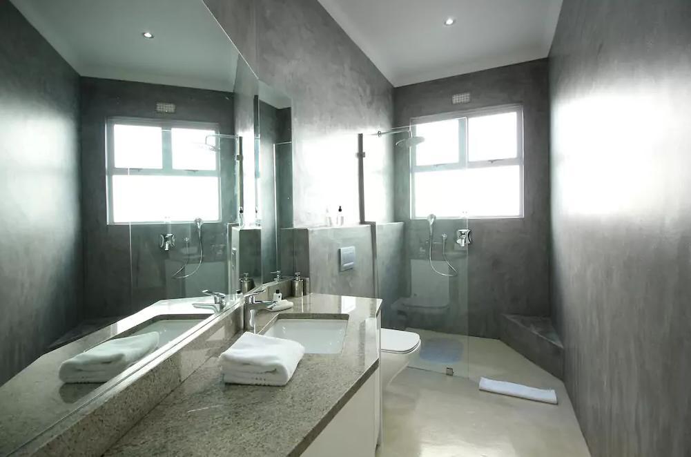 Apartment Kloof Avenue 5
